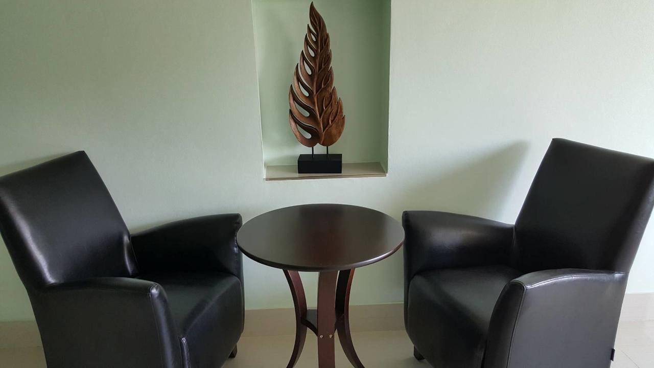Panjai'S Place Petchaburi Esterno foto
