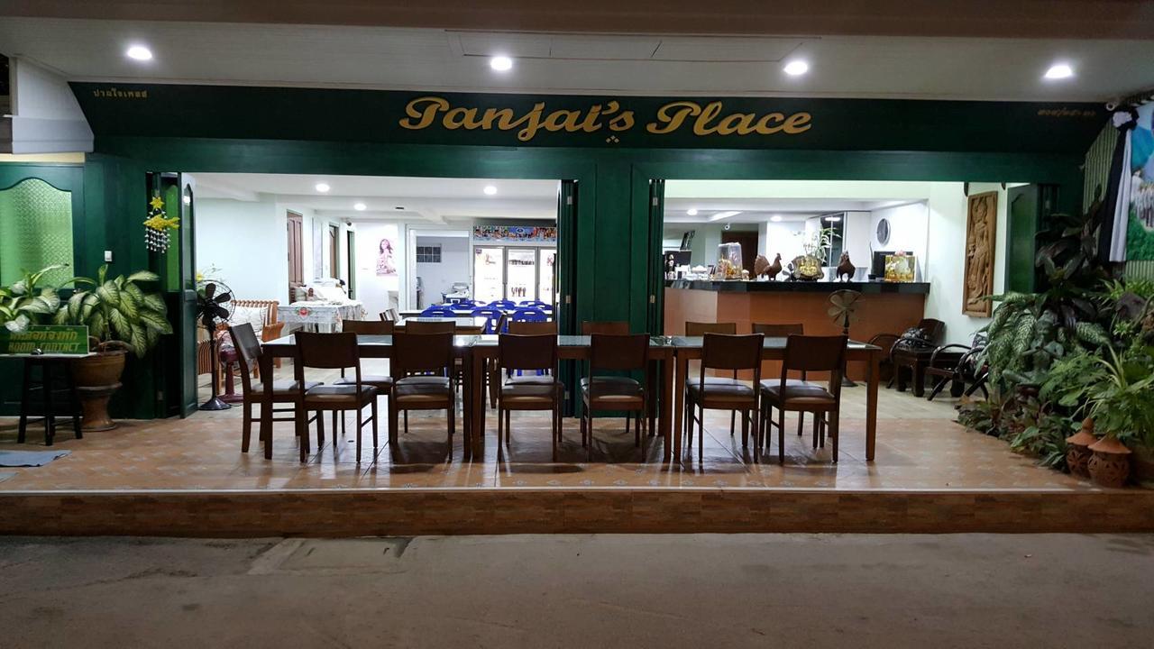 Panjai'S Place Petchaburi Esterno foto